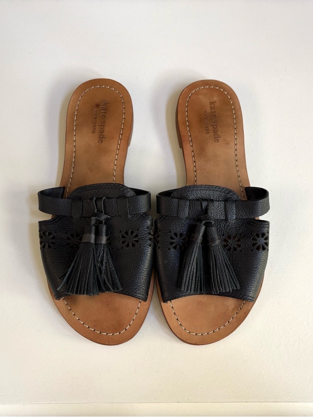 Kate Spade Claire Leather Boho Tassle Sandals 7.5 Festival